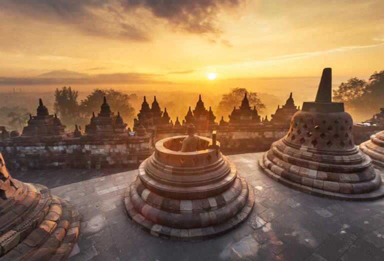 paket tour jogja 4 days